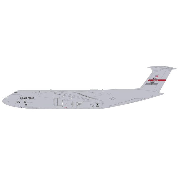 image1_1/200 U.S. Air Force C-5M Super Galaxy 87-0037 Westover AFB