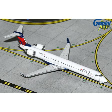 image1_1/400 Delta Connection CRJ900ER N806SK