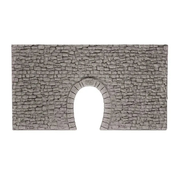 HOE HOM Tunnel Portal